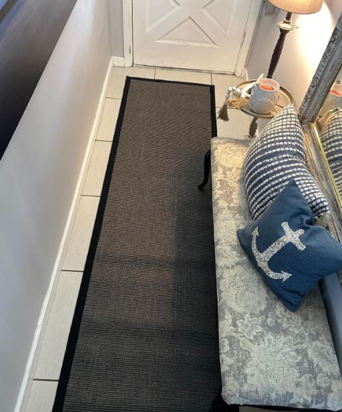 Small entryway rug ideas