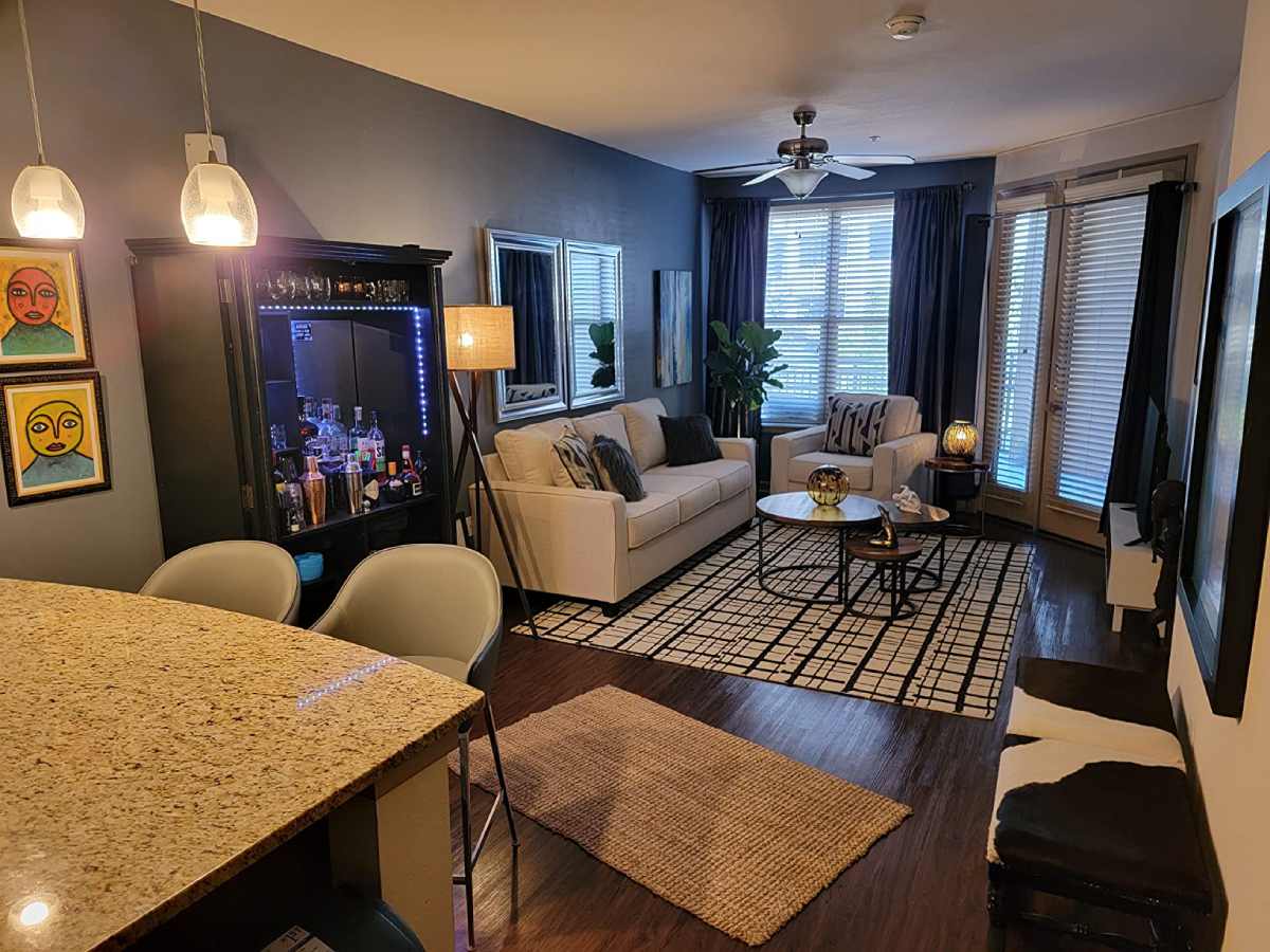 Living Room Correct Size Rug for Sectional Couch