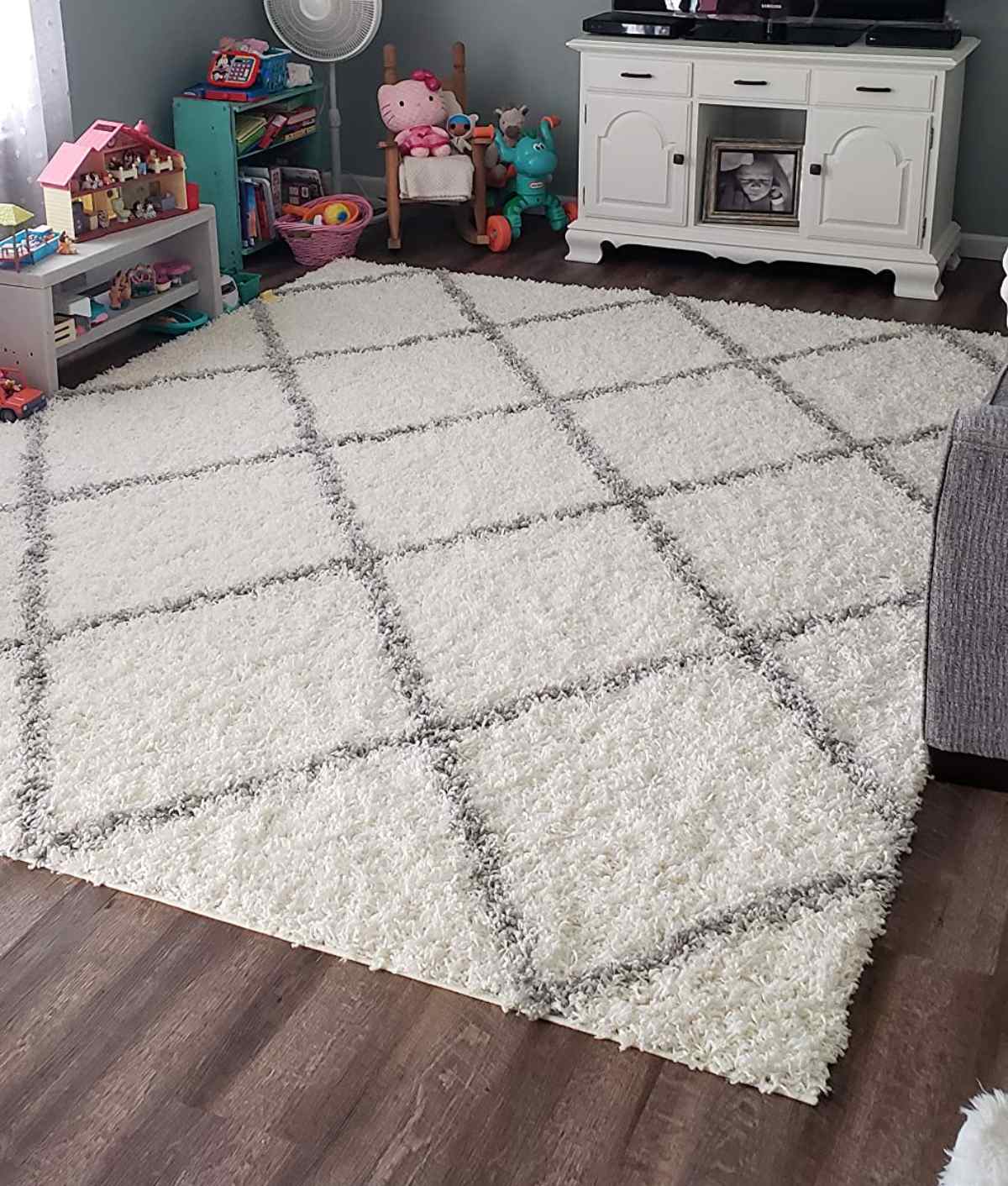 rugs for white couches