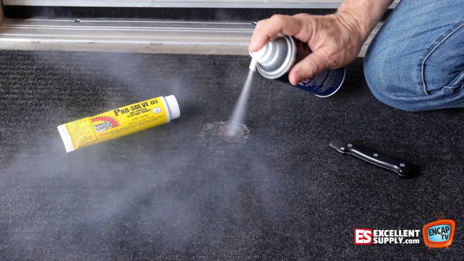 How to Remove Gum From Carpet 🍬 - (4 Methods) Gum Scraper and Freeze Spray