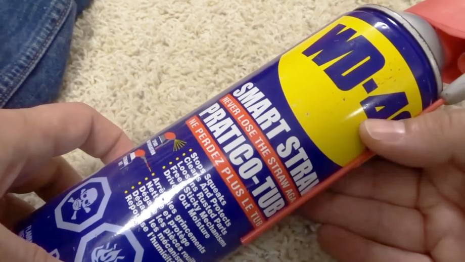 How to Remove Gum From Carpet 🍬 - (4 Methods) How to Remove Gum From Carpet With WD40