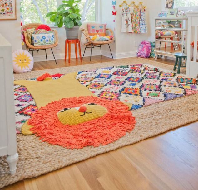 kids room decoration with rugs